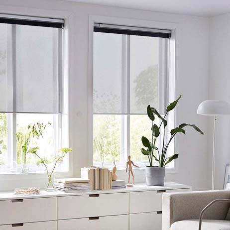 Ook voor raambekleding, Riemsdijk Vloeren, kijk op trap-tapijt-leggen.nl